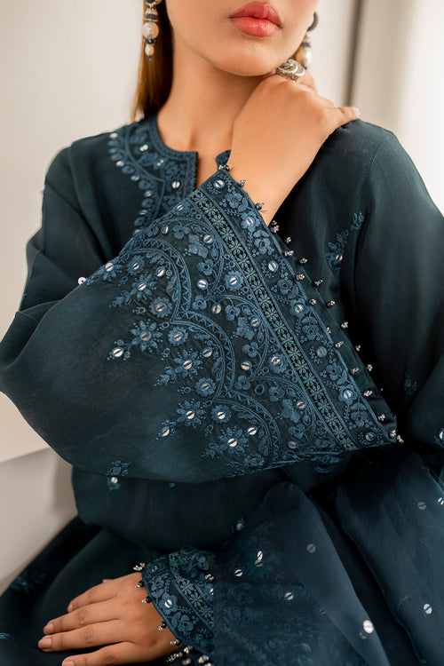 Baroque | Velvet Formals | SILK UF-696