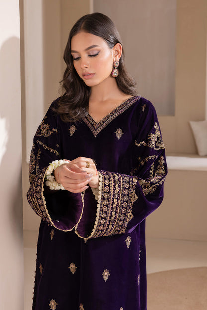 Baroque | Velvet Formals | VELVET UF-420