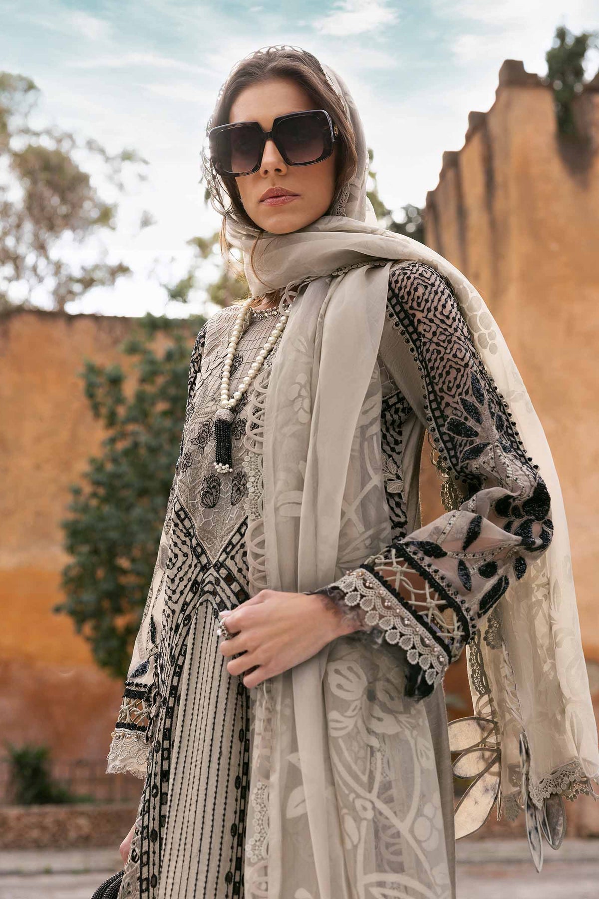 Maria B | Luxury Lawn 25 | D-2510-B