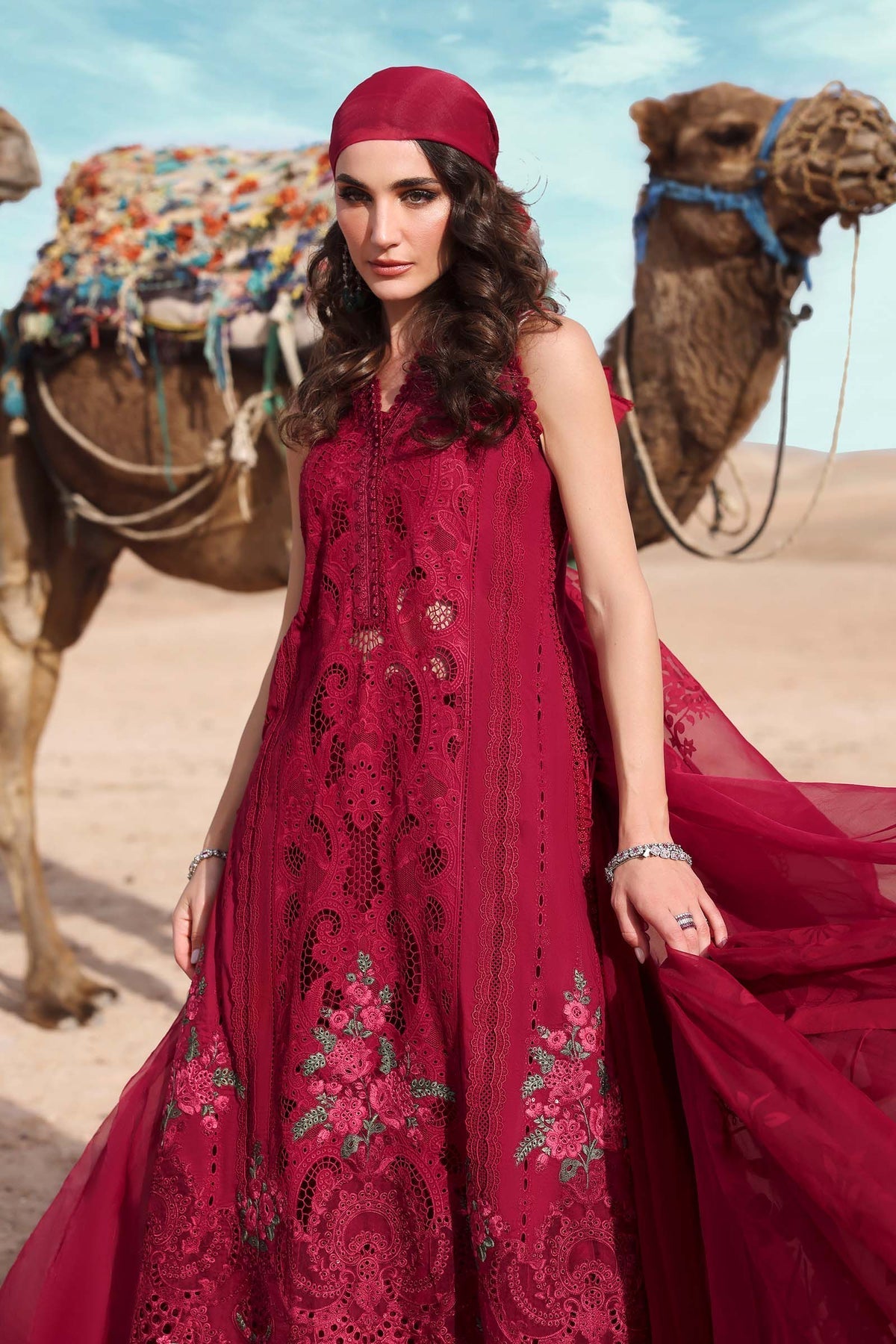 Maria B | Luxury Lawn 25 | D-2504-A