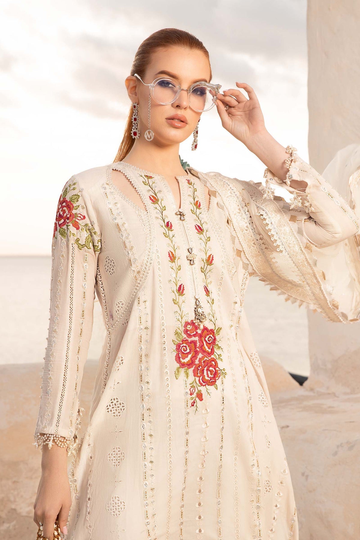 Maria B - D-2412-A - Lawn