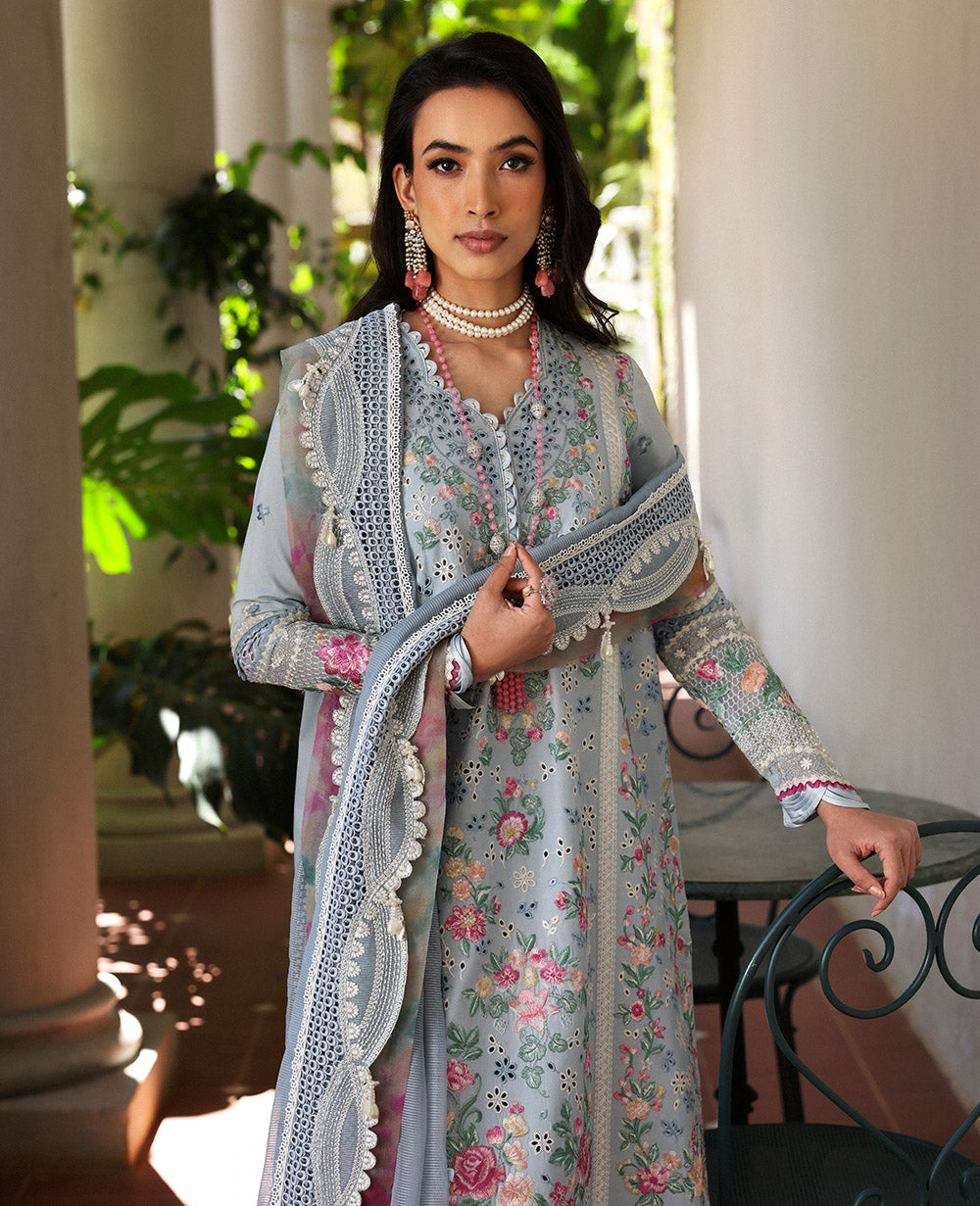 Republic Womenswear | Kalani Eid Luxury Lawn 25 | D7-B - Hoor