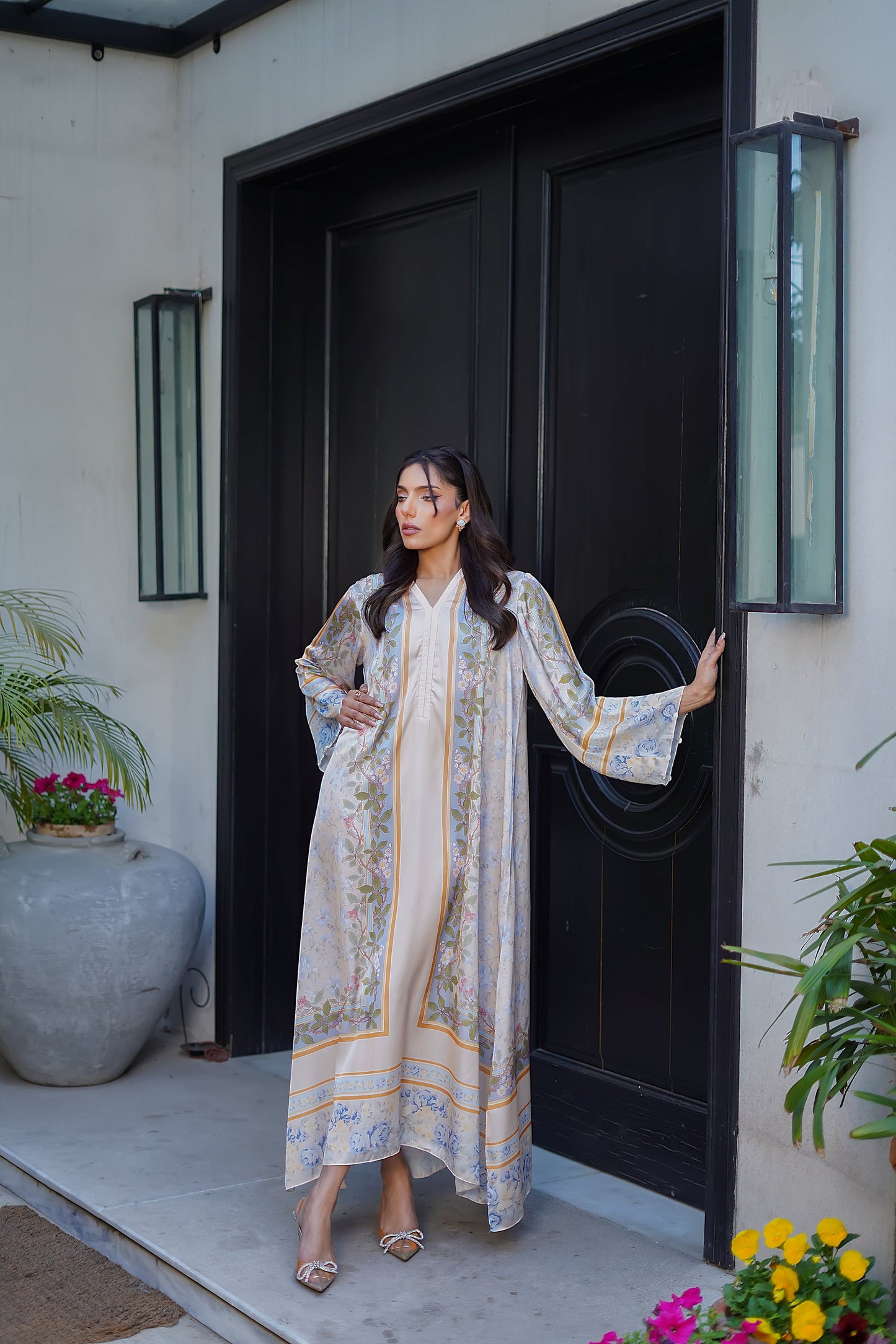 Erum Khan | Nue 25 | Sand Dune