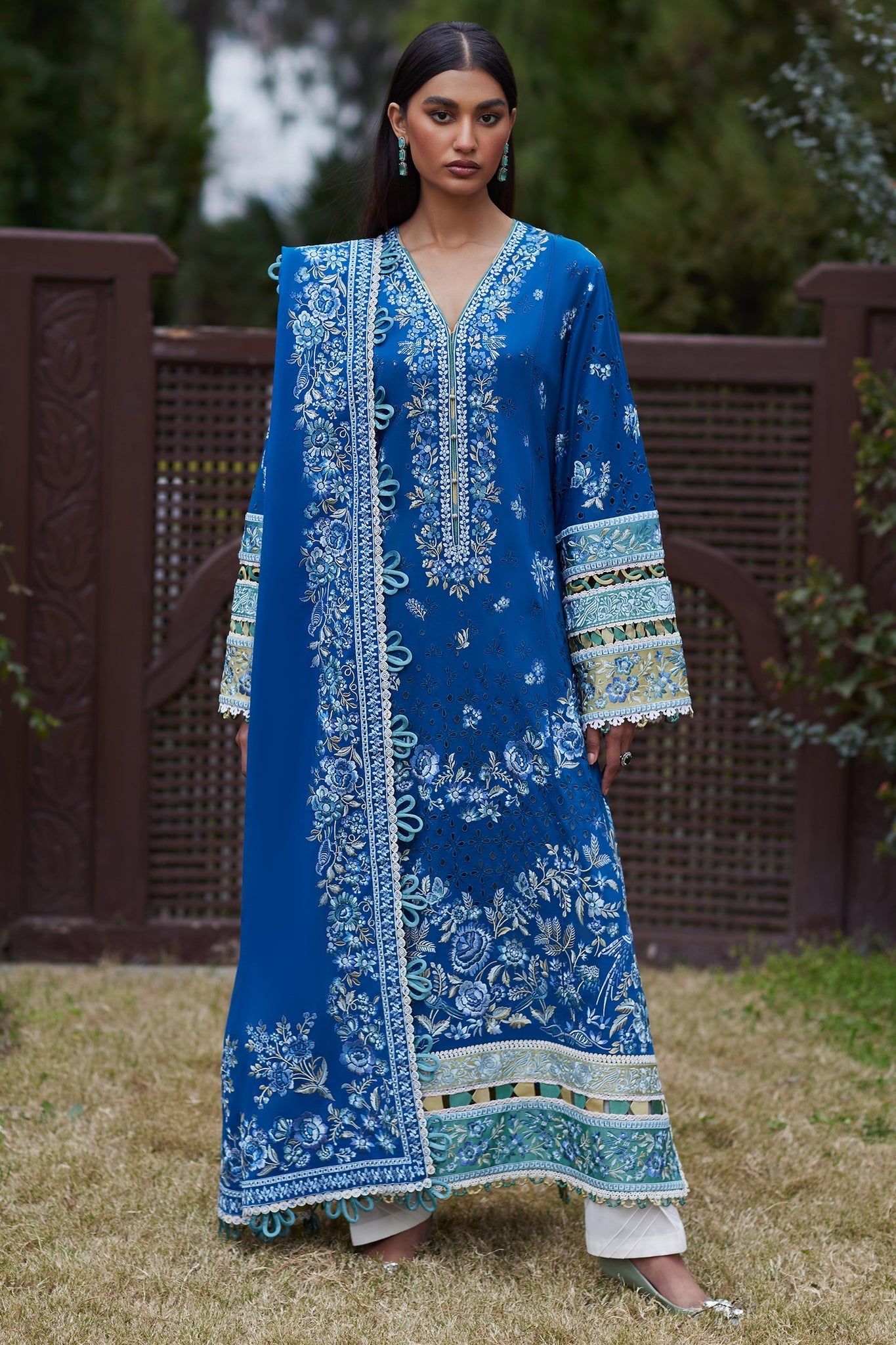 Elan | Lawn’24 | IVANA (EL24-06 B)