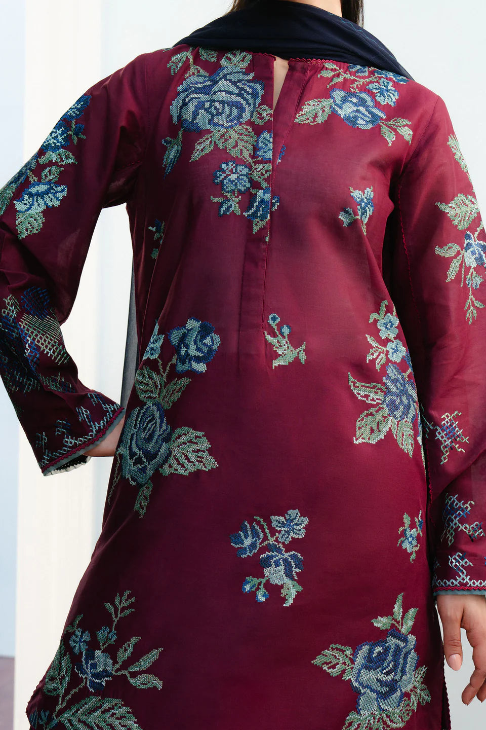 Zara Shahjahan | Coco Lawn 25 | FREYA-4B