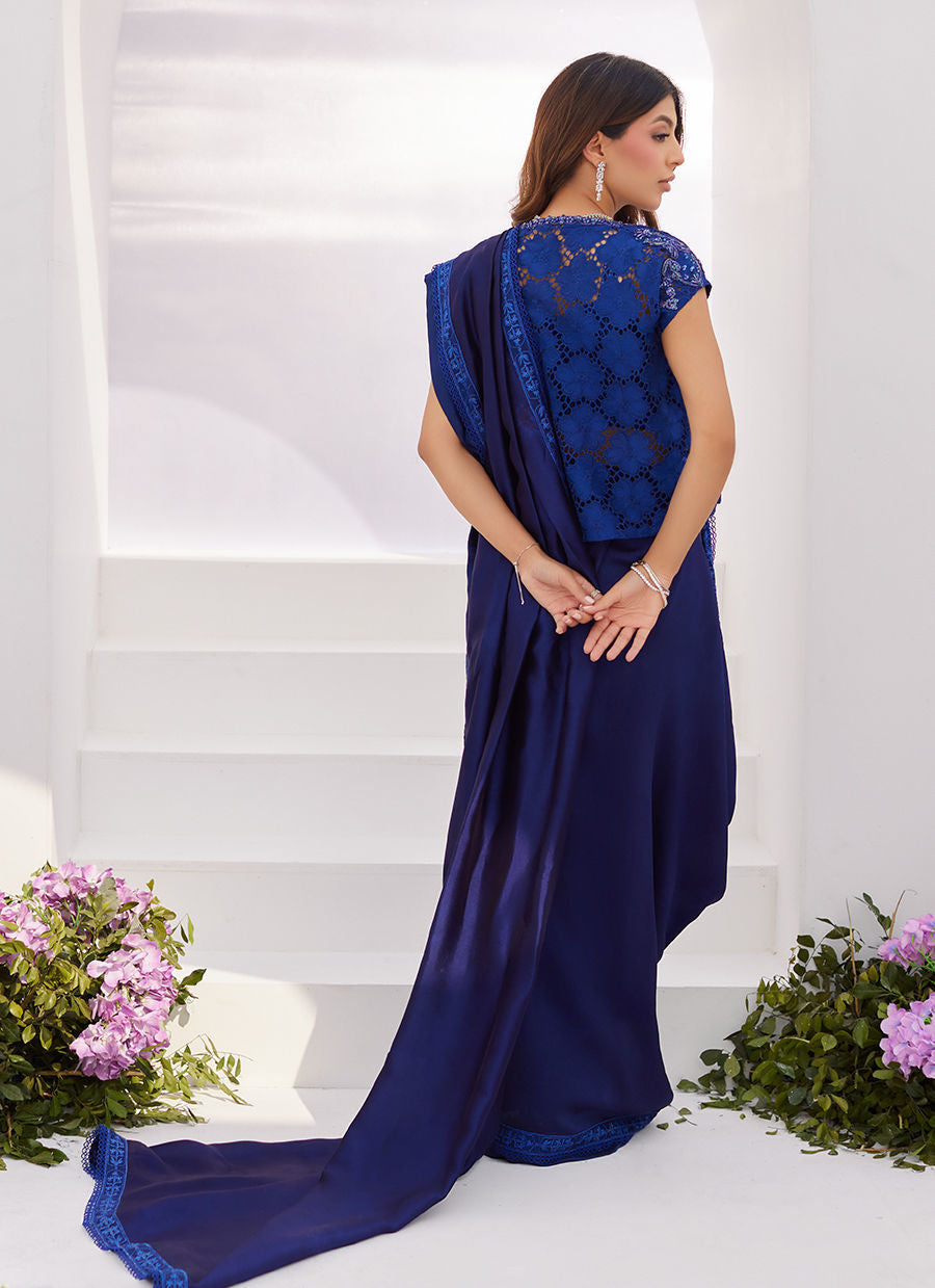 Farah Talib Aziz | Zaza Luxe Pret 24 | OCEAN NAVY DRAPED SAREE WITH CUTWORK EMBELLISHED CAPE