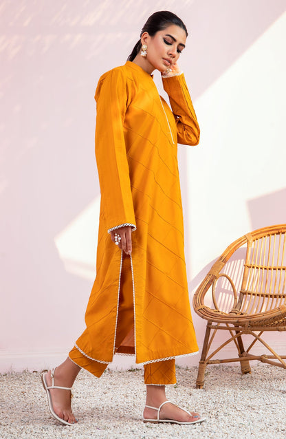 Maryum N Maria | Luxury Pret 24 | Clove (MLRD-110)