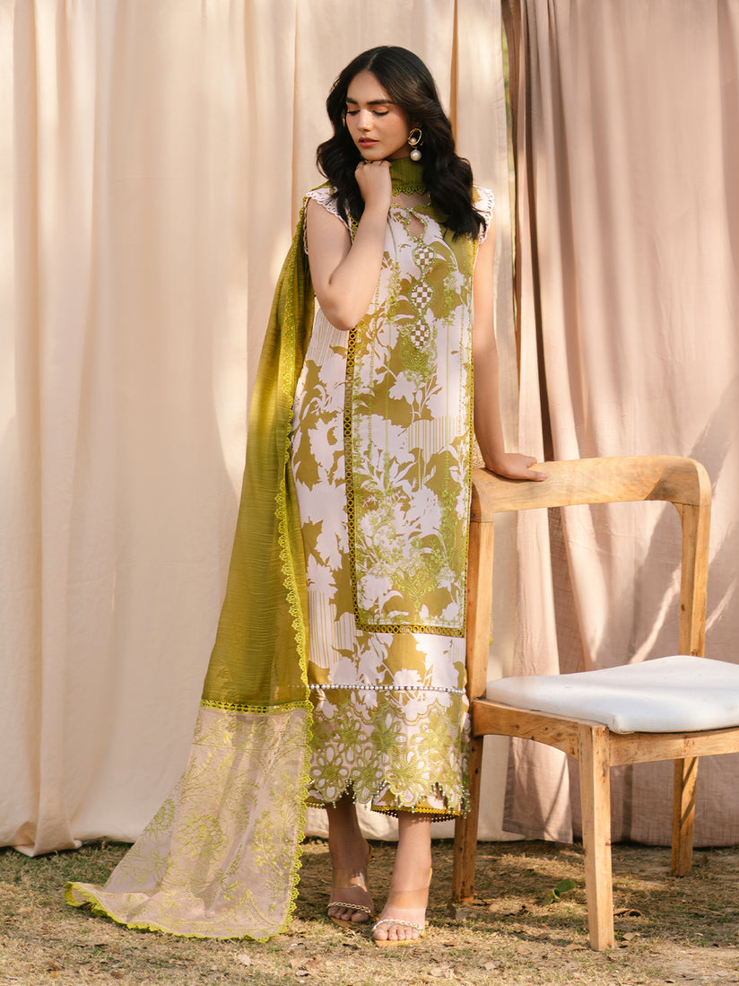 Parishay | Ivy Bloom Luxury Lawn | IVY-12