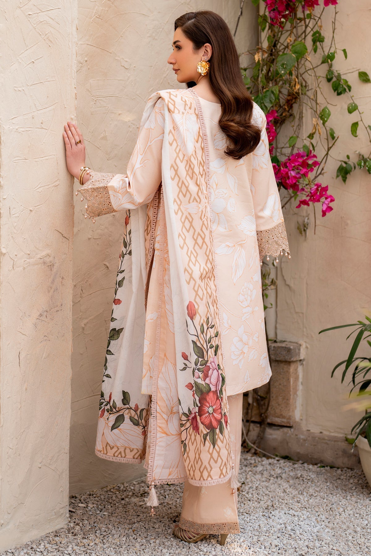 Alizeh | Levana Lawn | Kaai