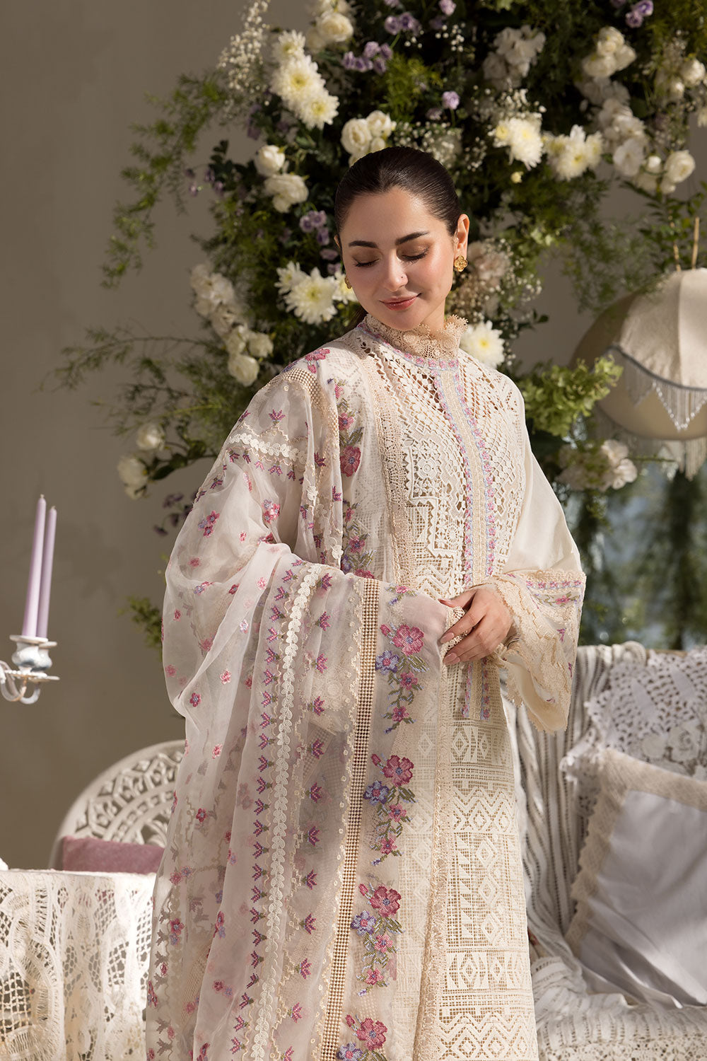 Sobia Nazir | Luxury Lawn 25 | 11B