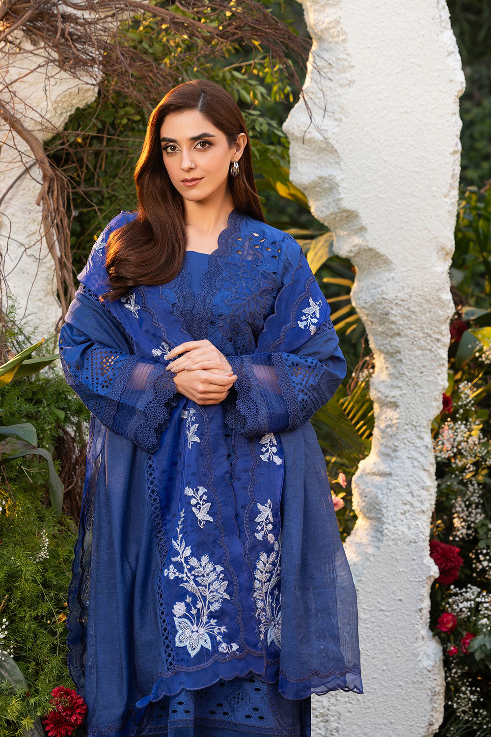 Sobia Nazir | Luxury Lawn 25 | 1B