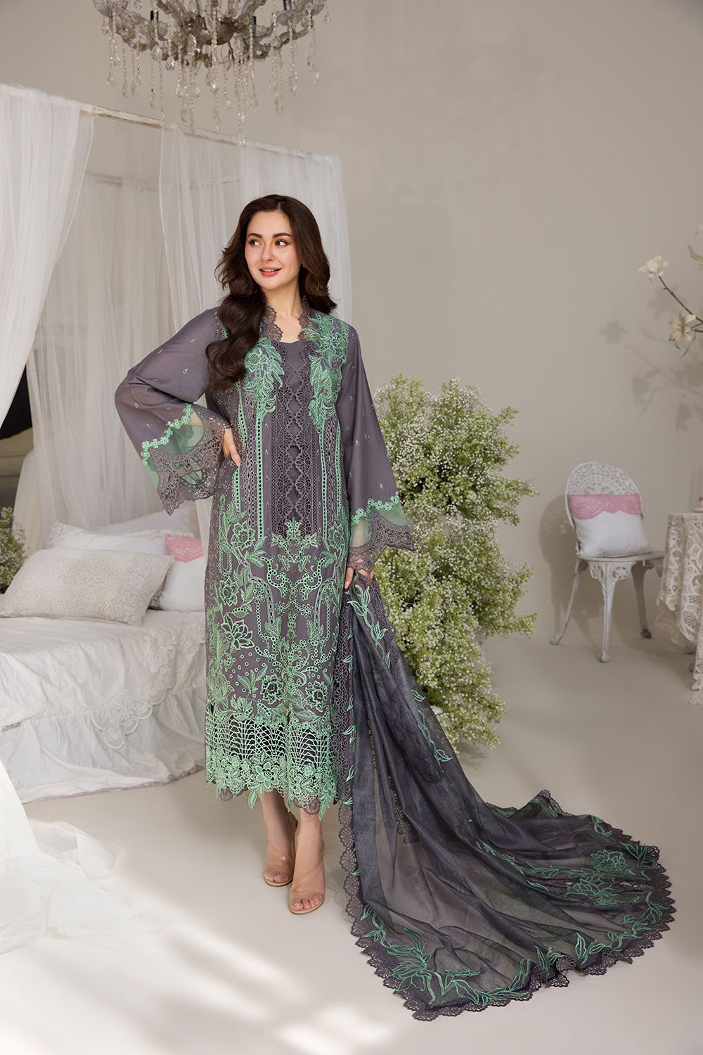 Sobia Nazir | Luxury Lawn 25 | 3B