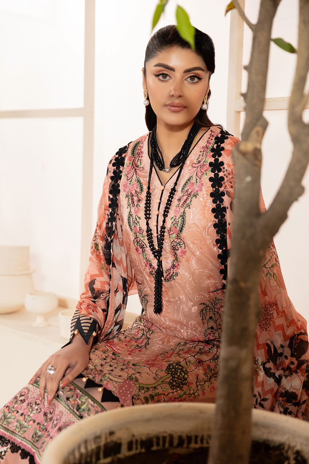 Ramsha | Mashaal Luxury Lawn | L-1311