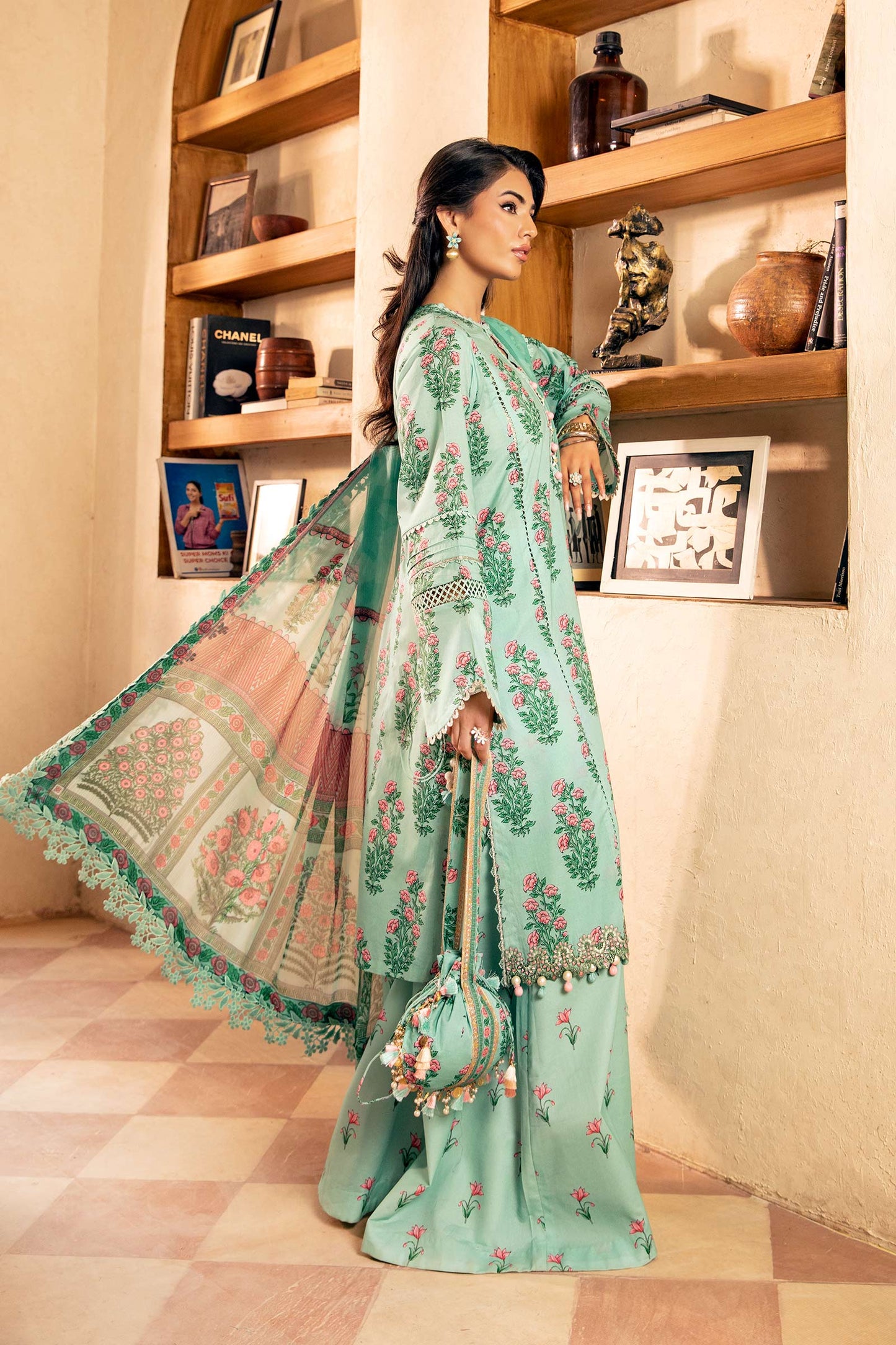 Maria B | Eid Basic Lawn | MB-CUS25-908B