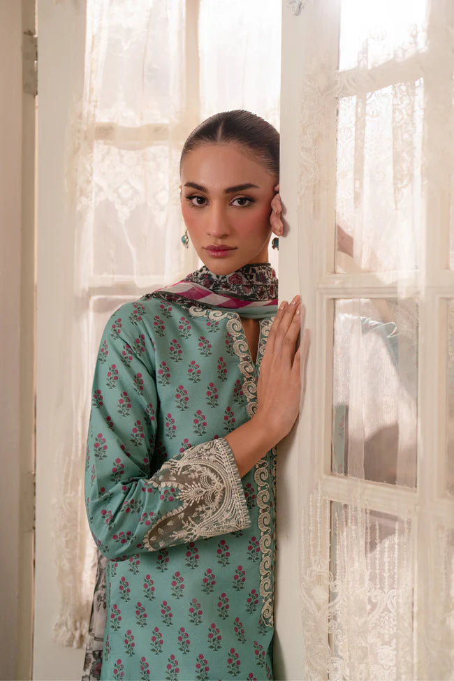 Xenia | Summer Away'25 | ANNECY - B