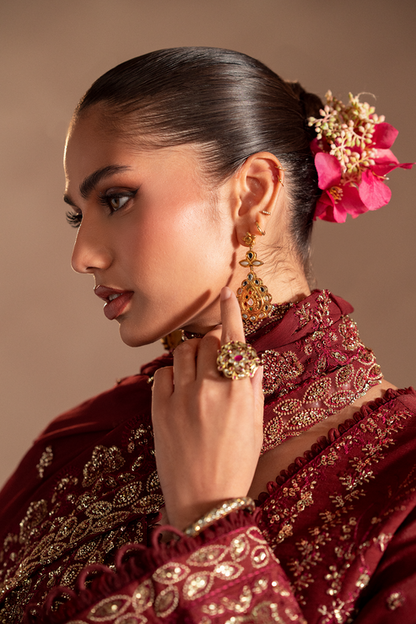 Emaan Adeel | Selene Formals | ELYRA