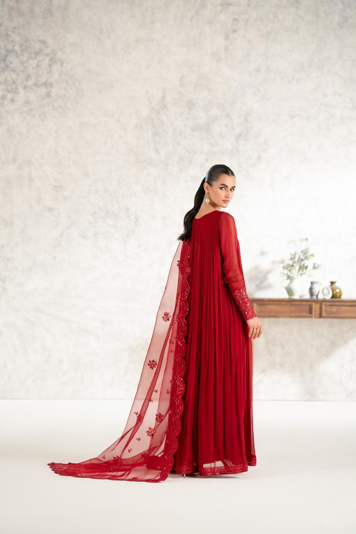 Akbar Aslam | Formal Pret | Nigar