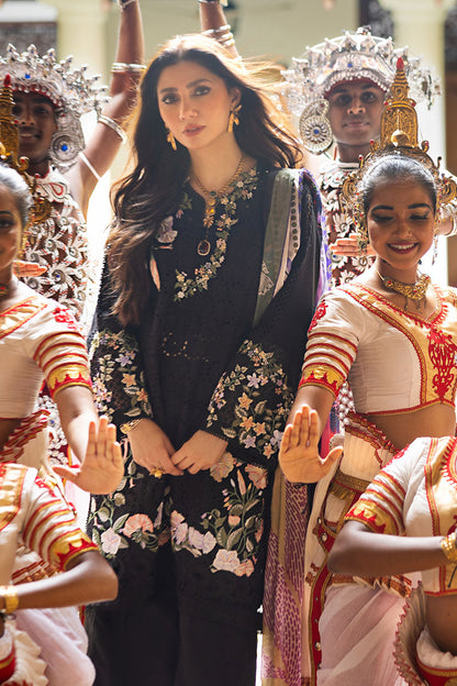 Mushq | Manaram Luxury Lawn 25 | Dazzling Glimmer