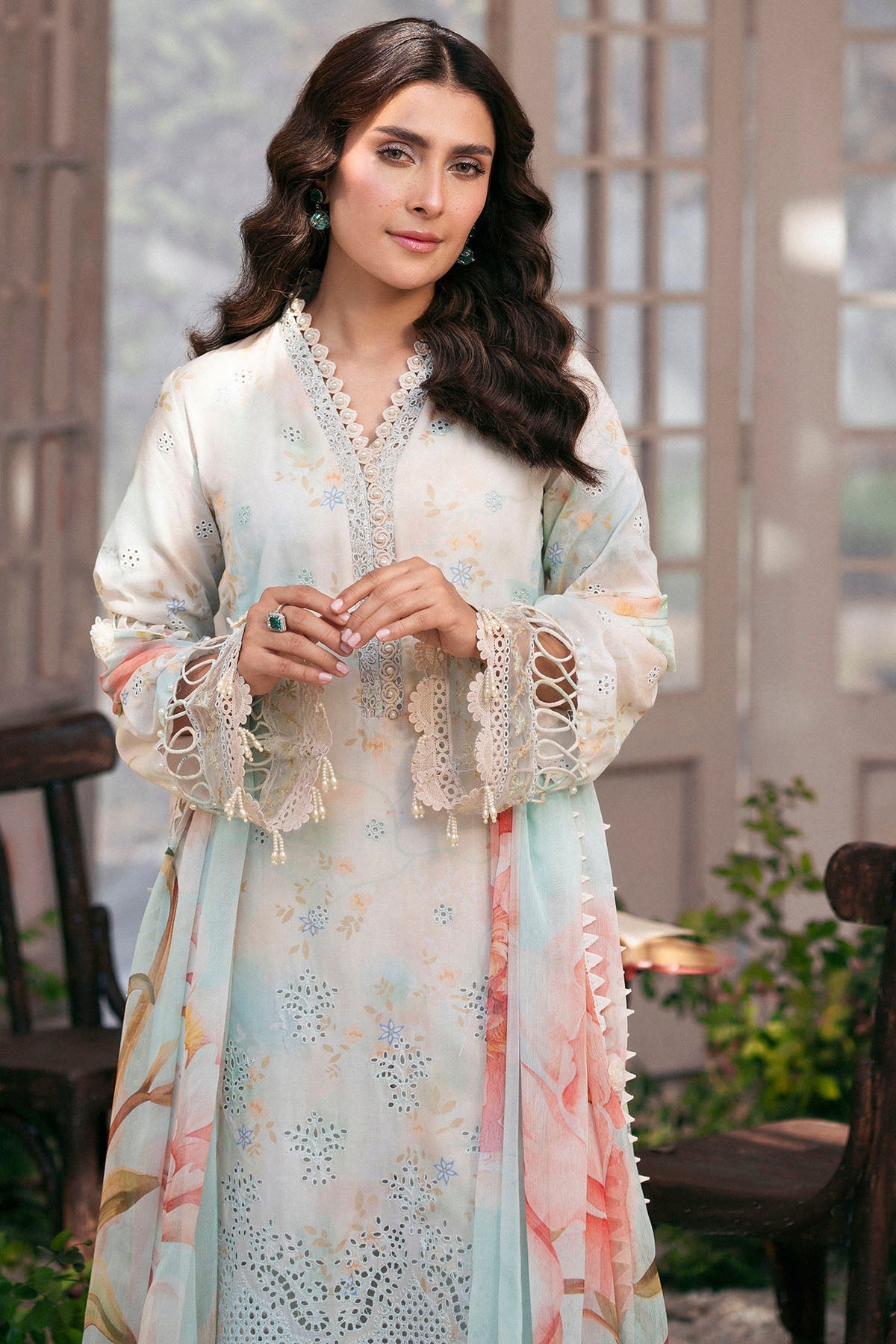 Motifz | Premium Lawn 25 | 5423-DAISY