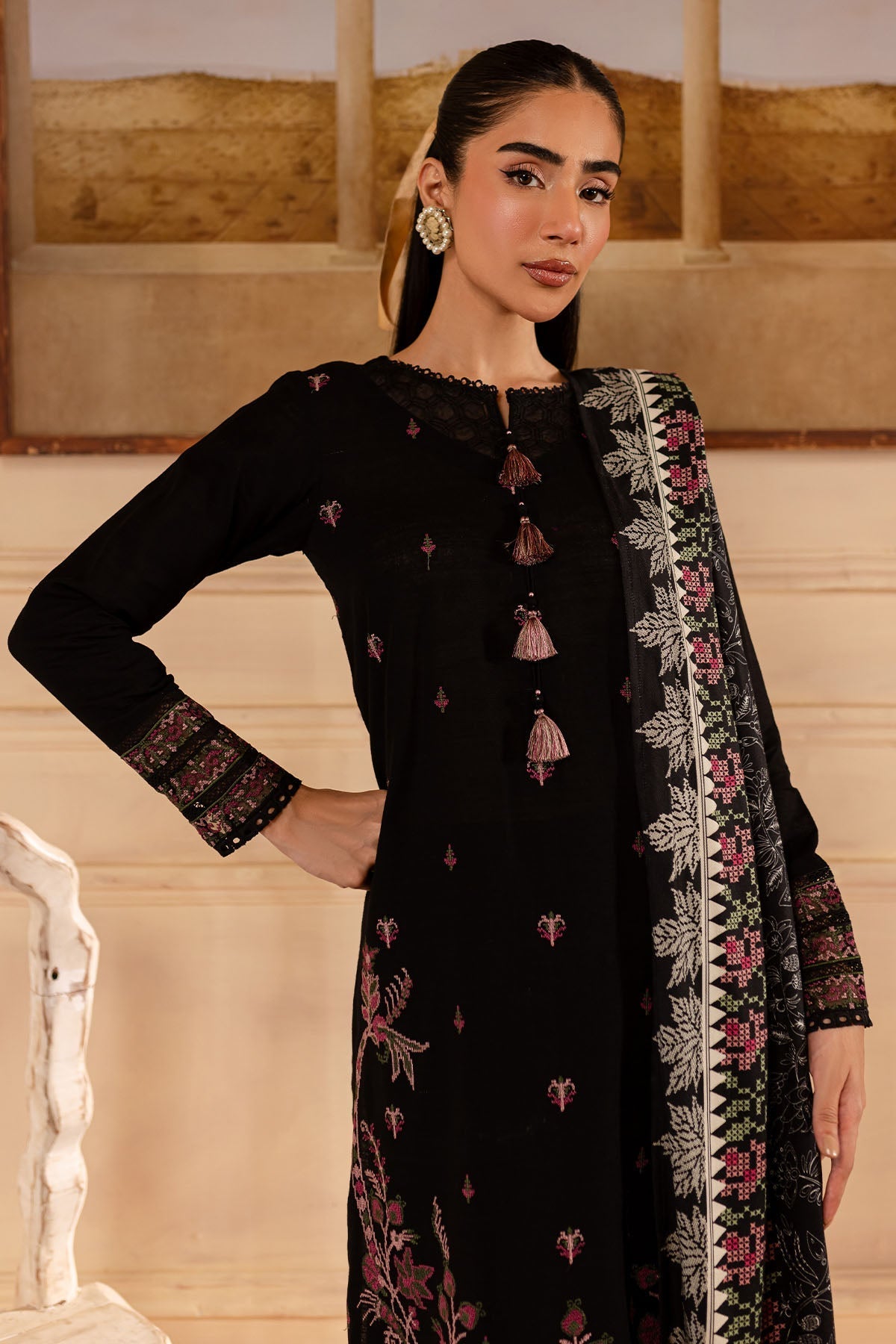 Nureh | Shades of Winter |  NP-585