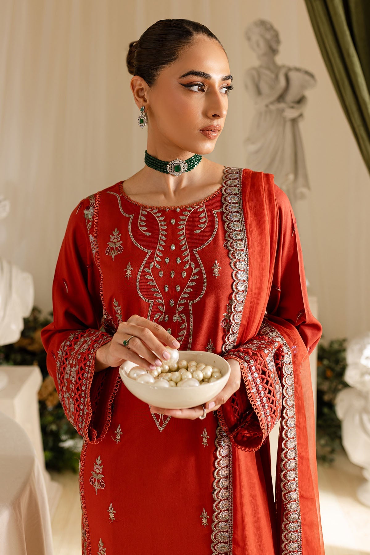 Nureh | Shades of Winter | NP-558