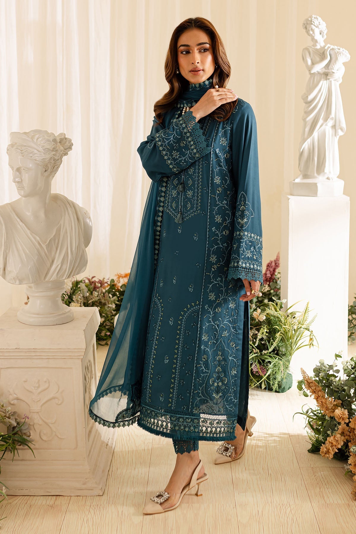 Nureh | Shades of Winter | NP-565