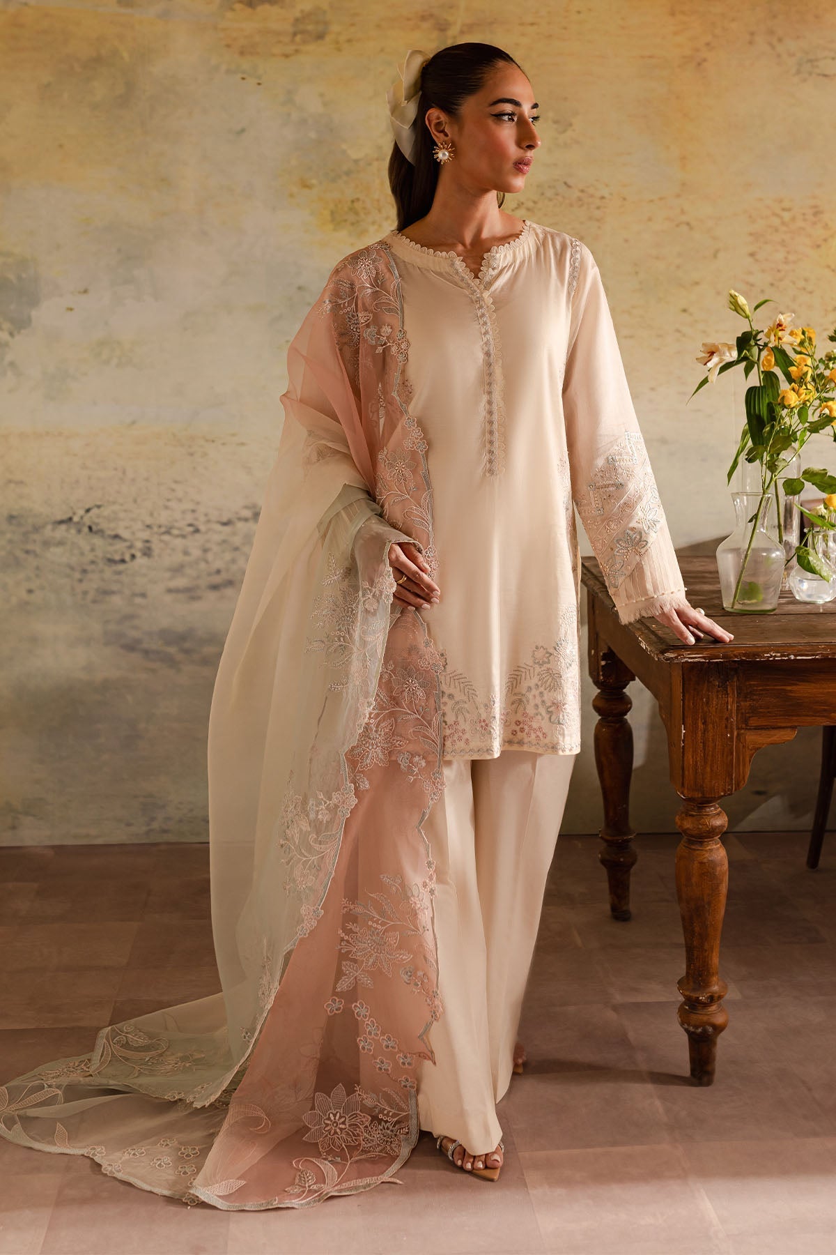 Nureh | Shades of Winter | NP-546