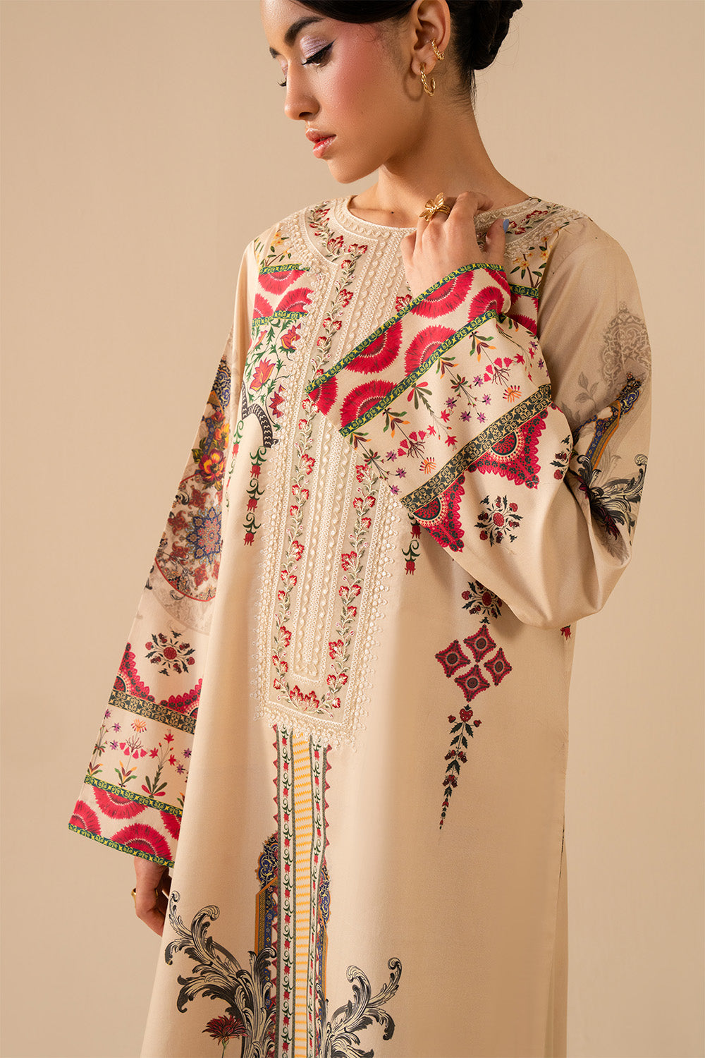 Maryum N Maria | Floren Lawn | EMILIA