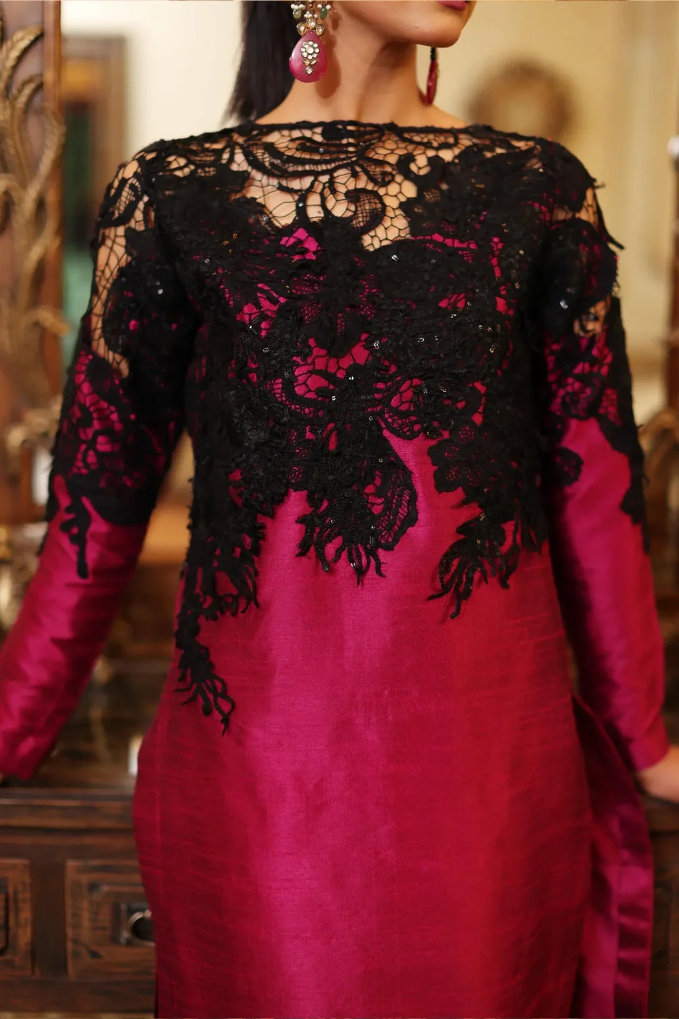 Musferah saad | ENCHANTE | Royal Onyx