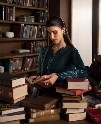 Republic Womenswear | Premium Pret 25 | RPP-03 (Coeur)