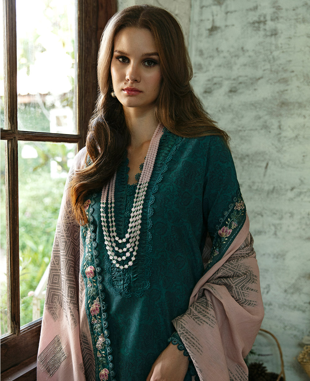 Republic Womenswear | Embroidered Pret 24 | Guzel