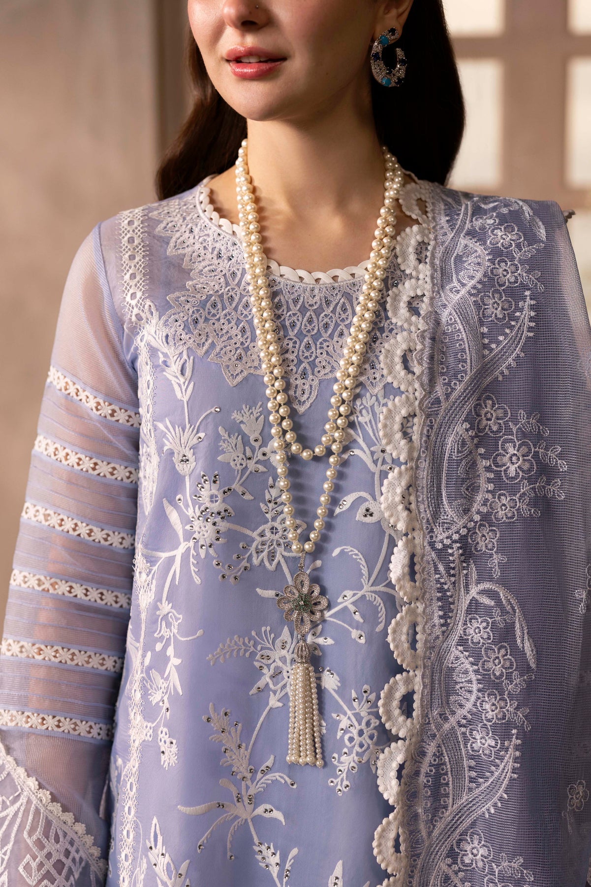 Sable Vogue | Luxury Formal 25 | SL-04-25-V1