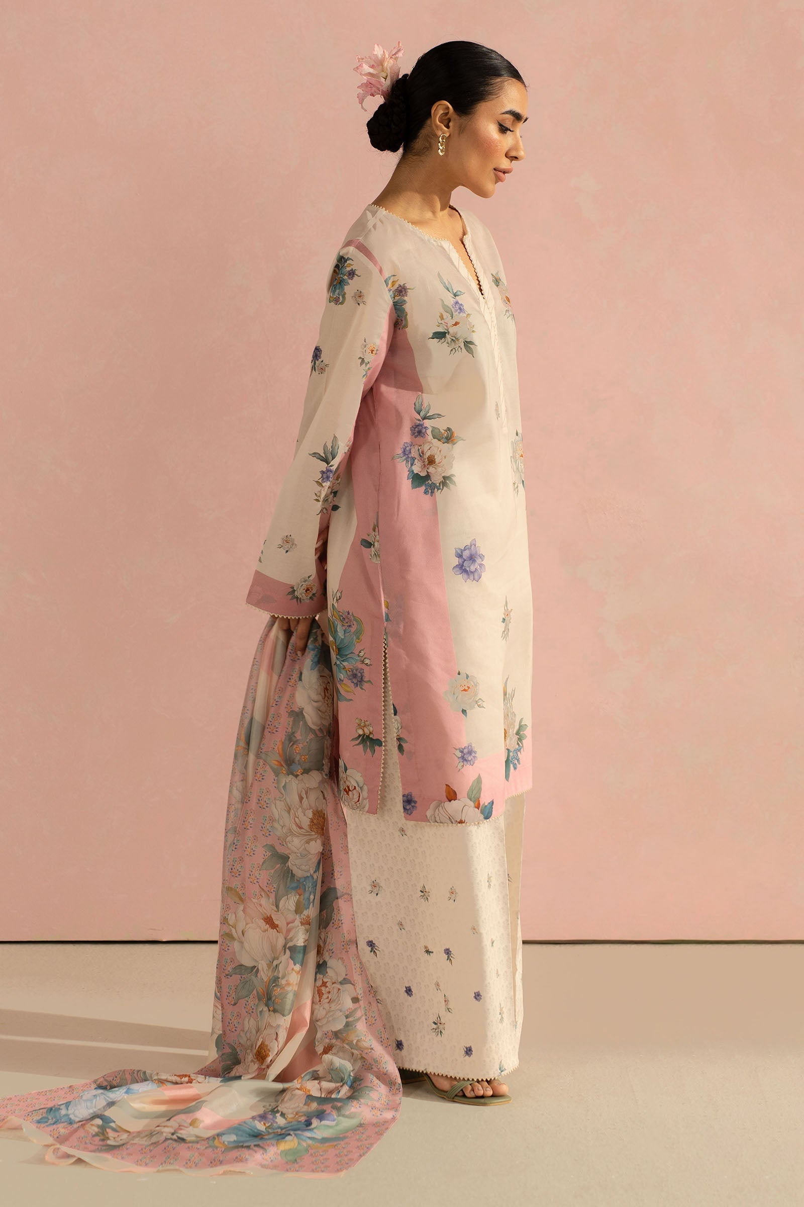 Zara Shahjahan | Coco Prints 25 | Sofia-2B