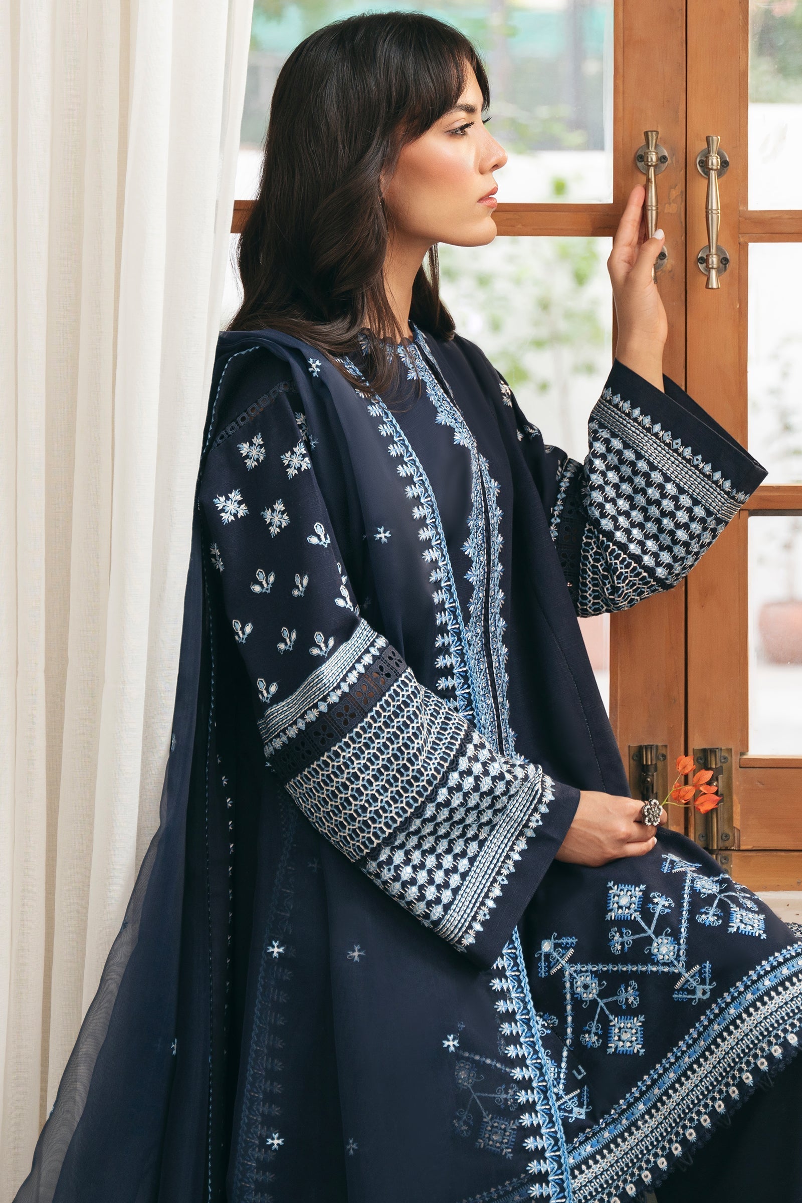 Zaha | Aangan Ready to Wear | ROSHAN (ZRW-20907)