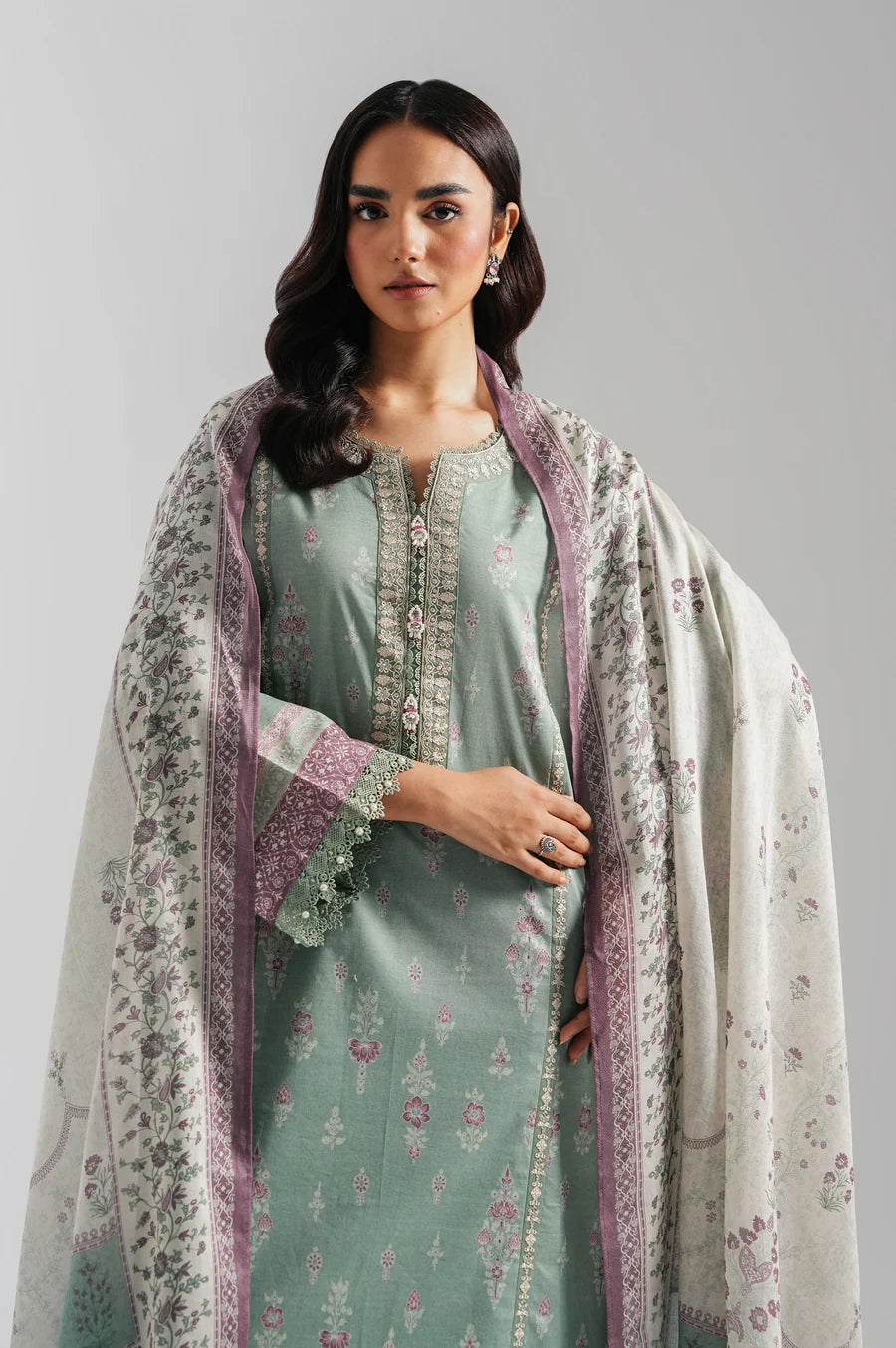 Zeen | Eid ul Adha | EMBROIDERED SUIT 17