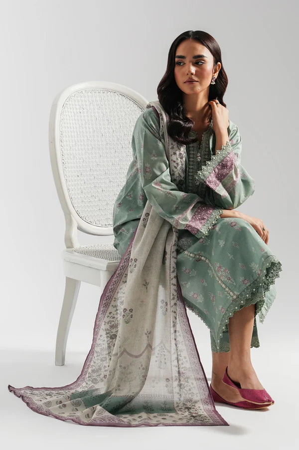 Zeen | Eid ul Adha | EMBROIDERED SUIT 17