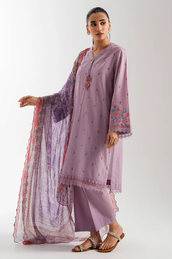 Zeen | Eid ul Adha | EMBROIDERED SUIT 14