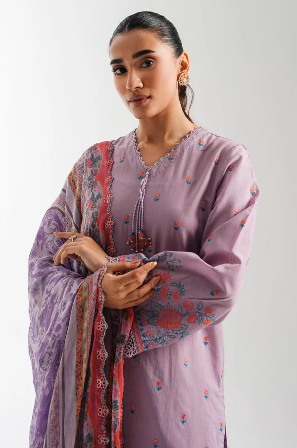 Zeen | Eid ul Adha | EMBROIDERED SUIT 14
