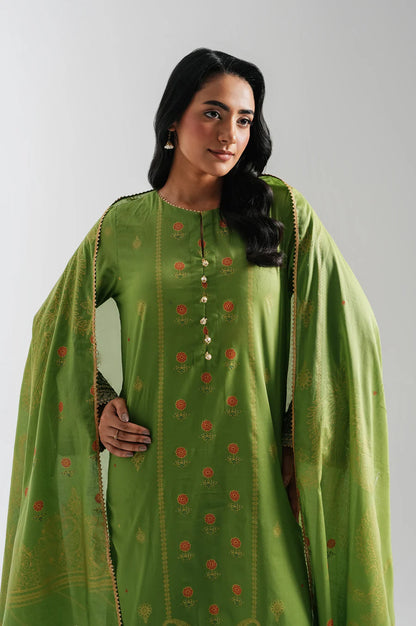 Zeen | Eid ul Adha | EMBROIDERED SUIT 6