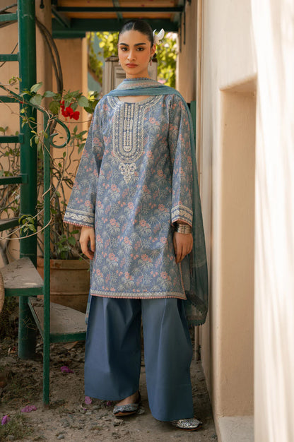 Zeen | Eid ul Adha | EMBROIDERED SUIT 16
