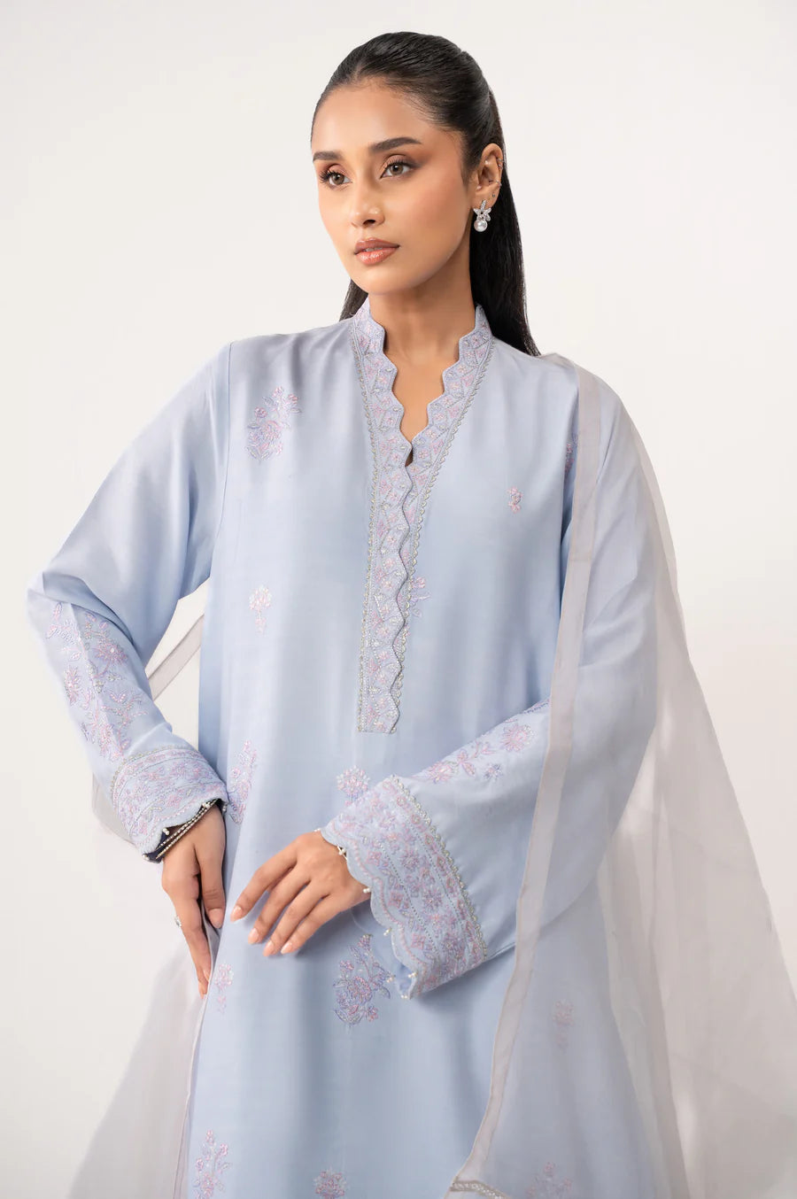 Zeen | Eid ul Adha | EMBROIDERED SUIT 12