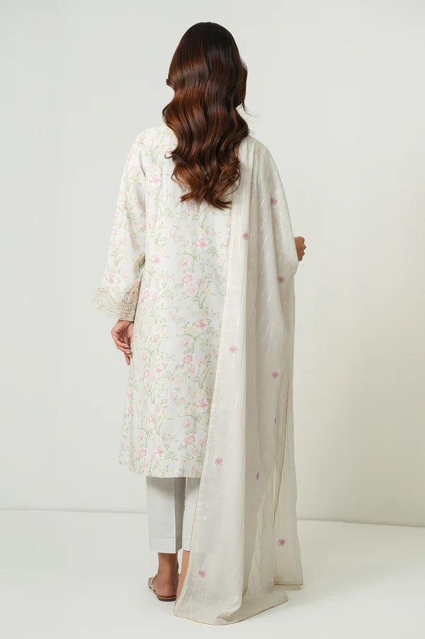 Zeen | Eid ul Adha | EMBROIDERED SUIT 9