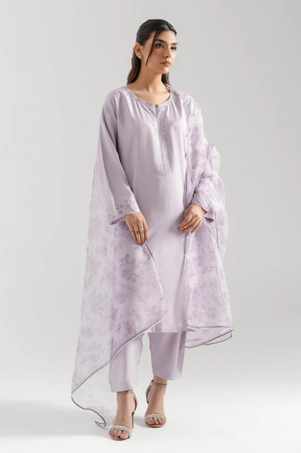 Zeen | Eid ul Adha | EMBROIDERED SUIT 10