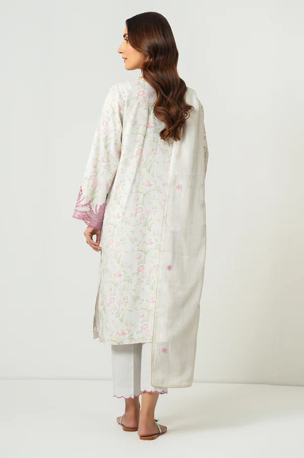 Zeen | Eid ul Adha | EMBROIDERED SUIT 8