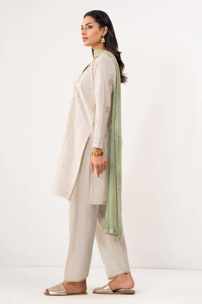 Zeen | Eid ul Adha | EMBROIDERED SUIT