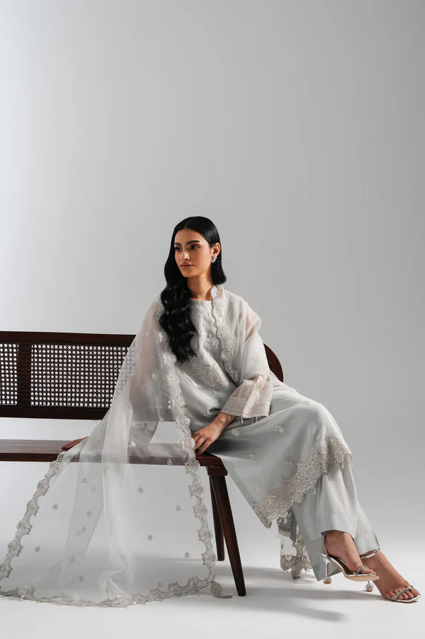 Zeen | Eid ul Adha | EMBROIDERED SUIT