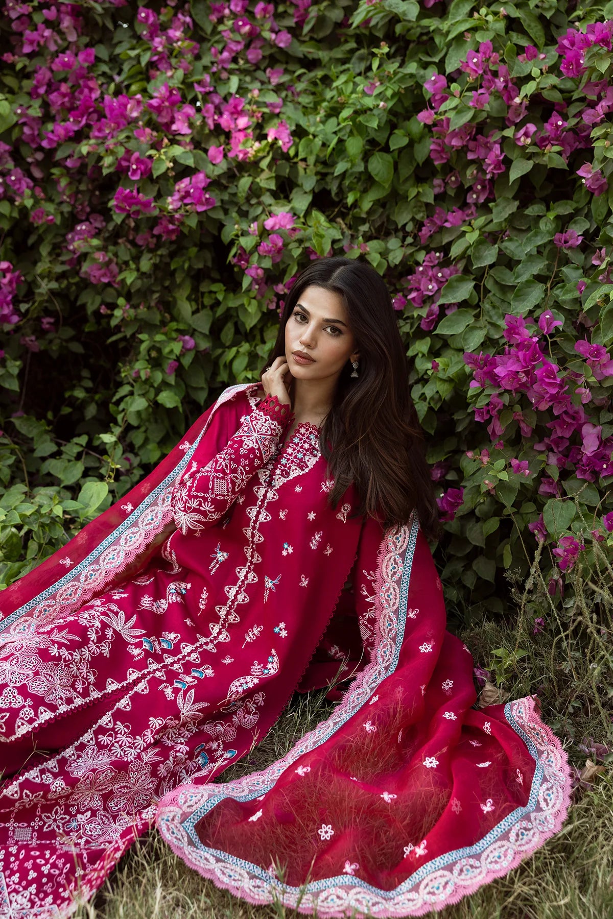 Afrozeh | Mulaqaat Lawn | Humnasheen