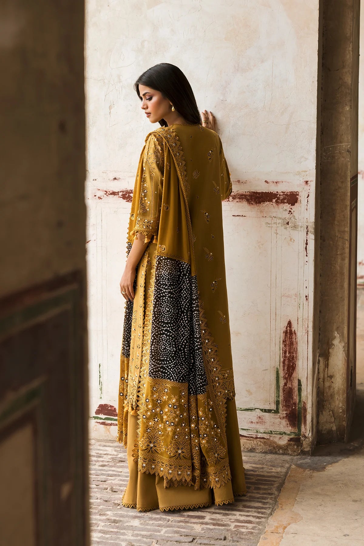 Afrozeh | Mulaqaat Lawn | Wafa