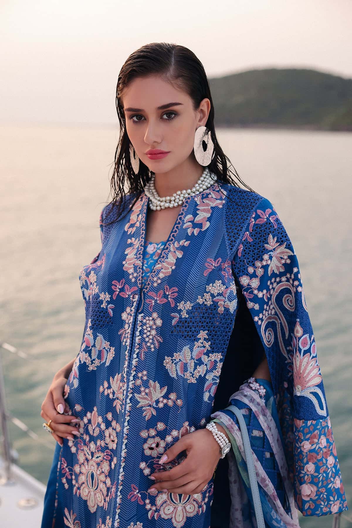 Afrozeh | Lawn 25 | Eclipse