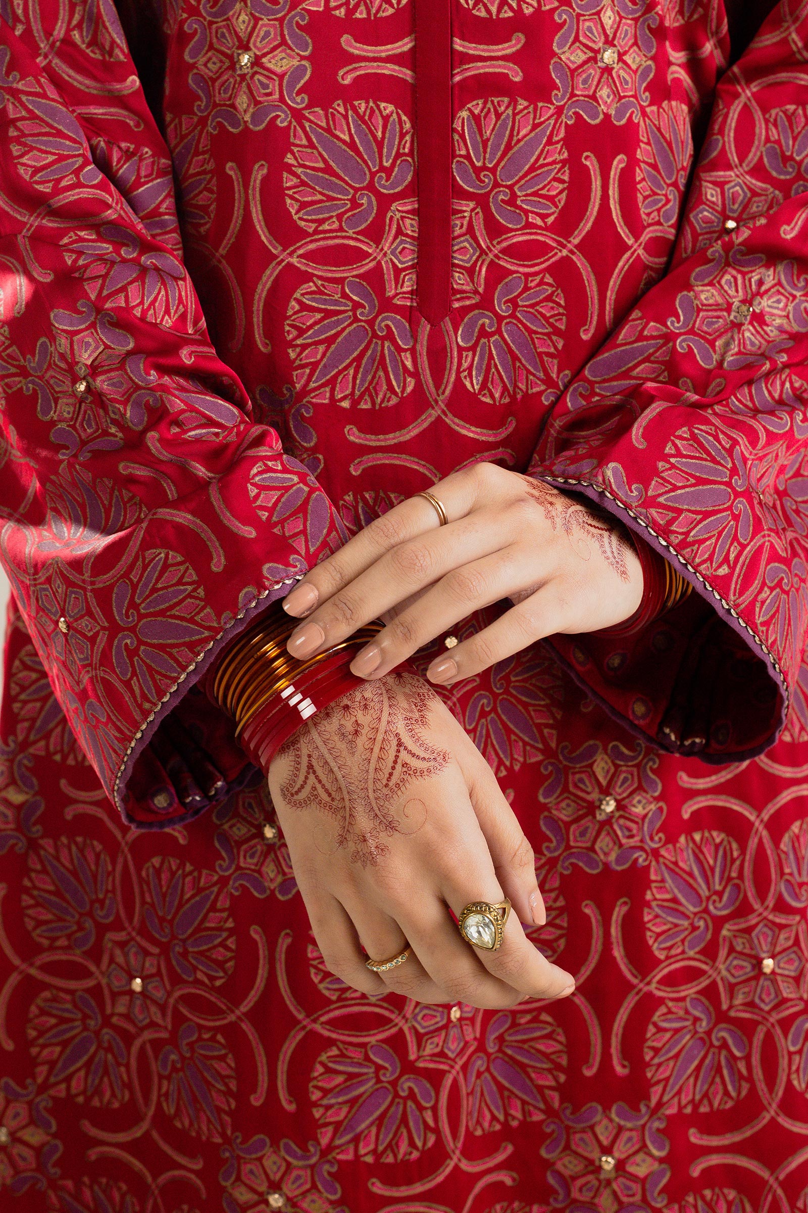 Zara Shahjahan | Handcrafted Suits | ZHC-045